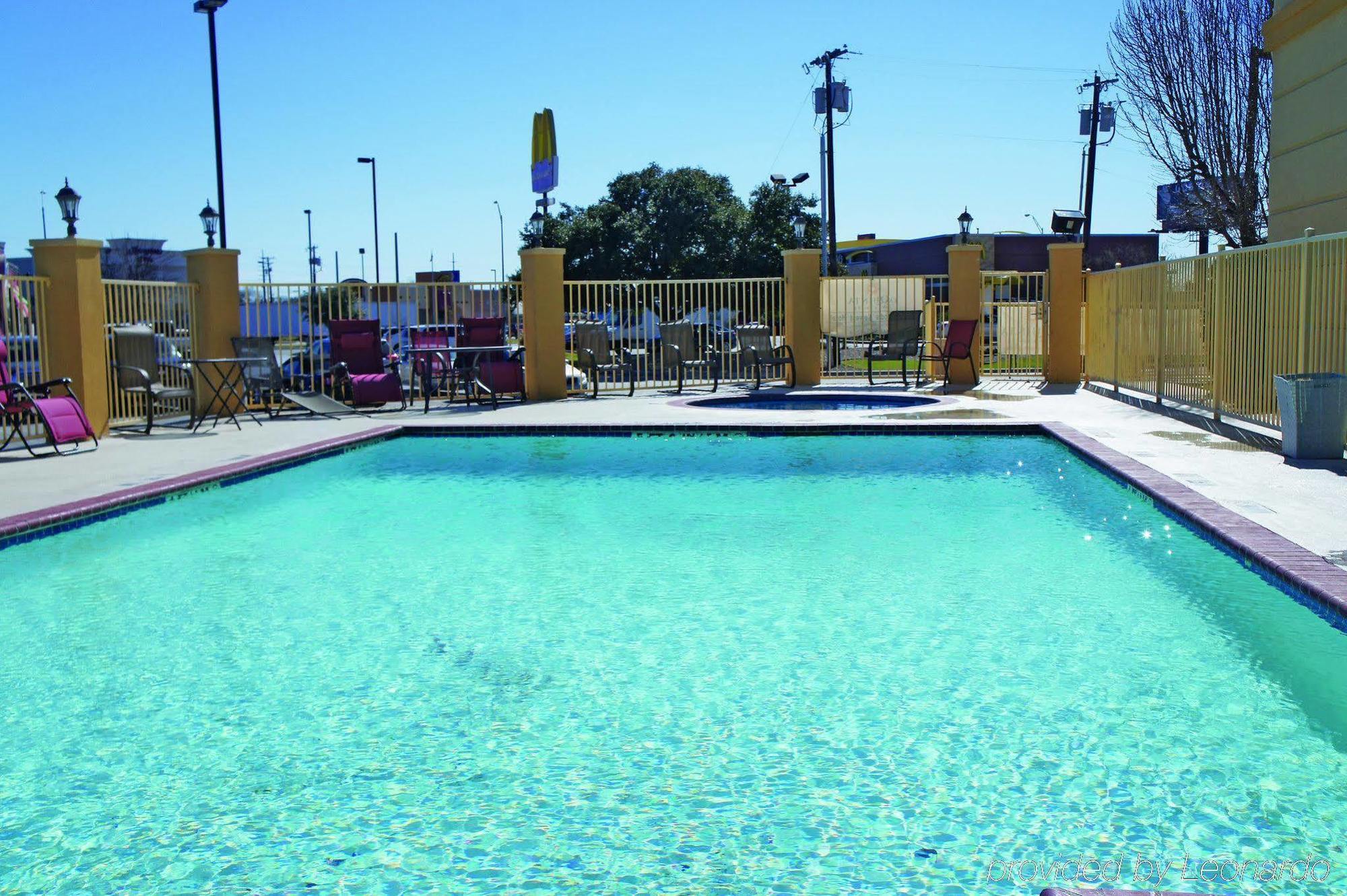 La Quinta By Wyndham Brownwood Exterior foto